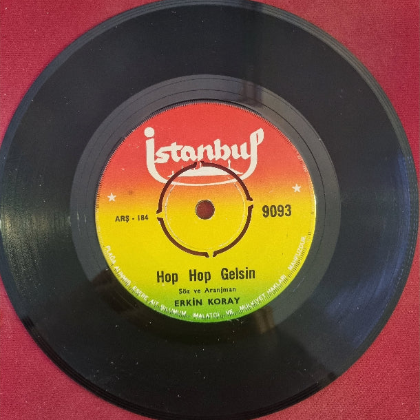 Erkin Koray | Çiçek Dağı | Hop Hop Gelsin | Plak | 1968 | İstanbul Plak | 45'lik Dönem Plak