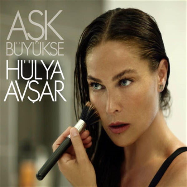 Hülya Avşar - Aşk Büyükse(CD) Aşk Büyükse -Hülya Avşar CD